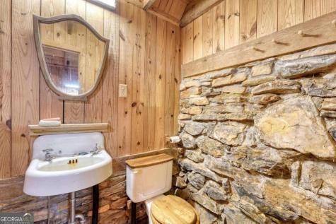 2350 Dial Road Blue Ridge GA 30513