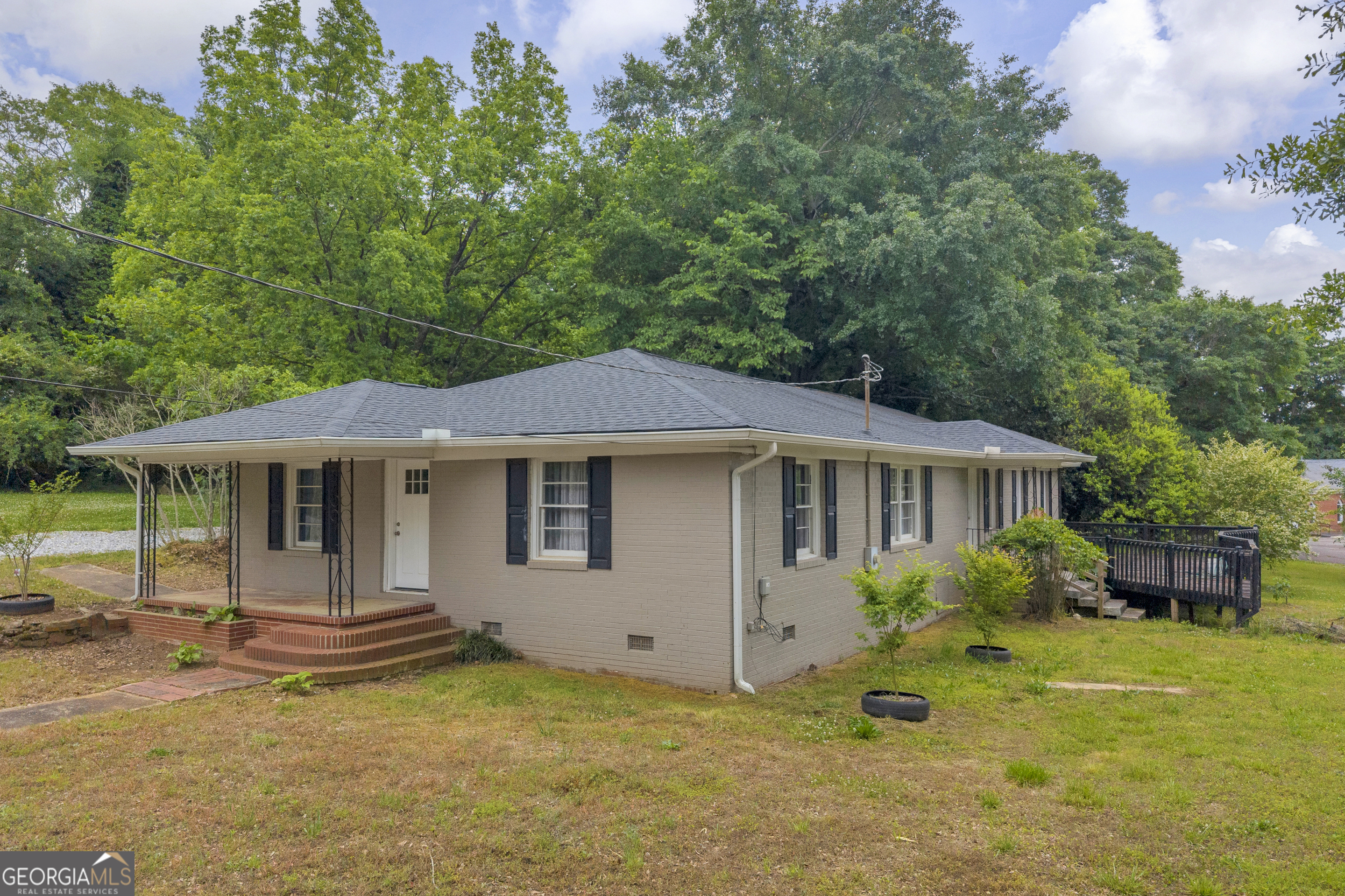 735 Bowersville Road Carnesville GA 30521