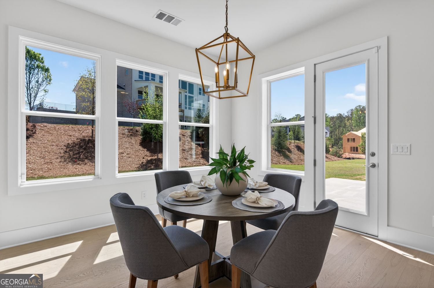 4330 Hawthorn Circle Alpharetta GA 30022
