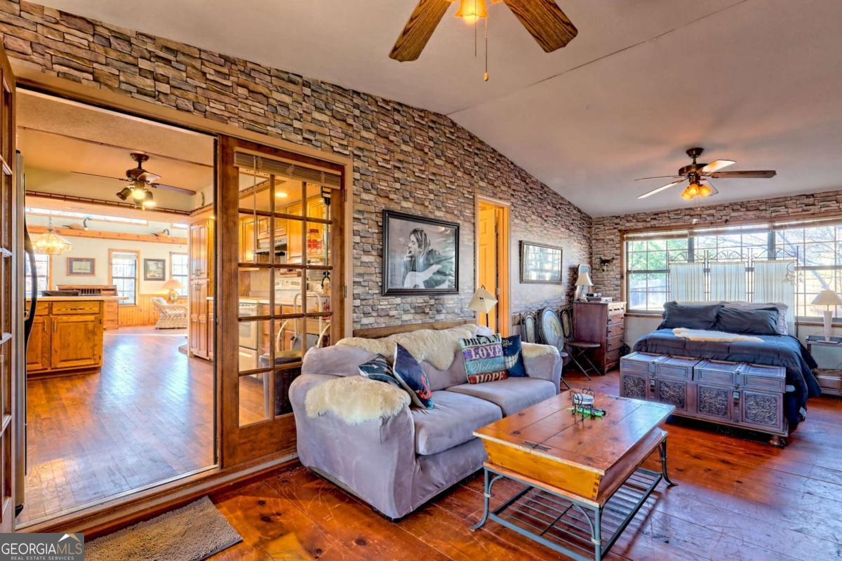 1444 Kelley Way Hiawassee GA 30546