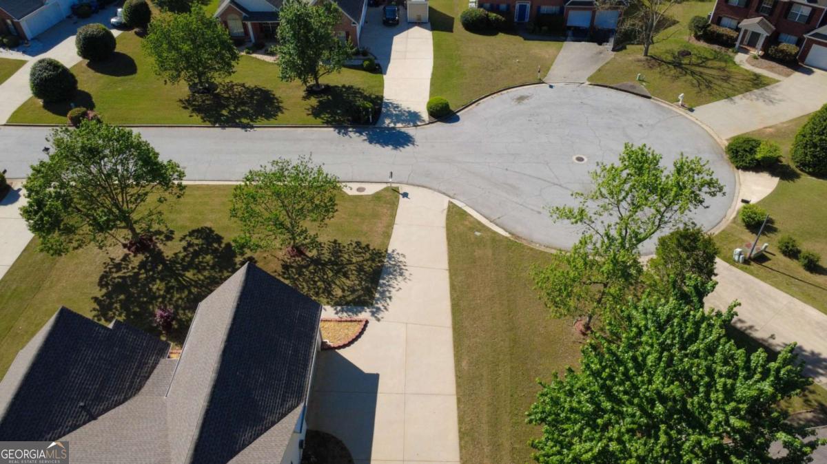 1743 Mission Park Drive Loganville GA 30052