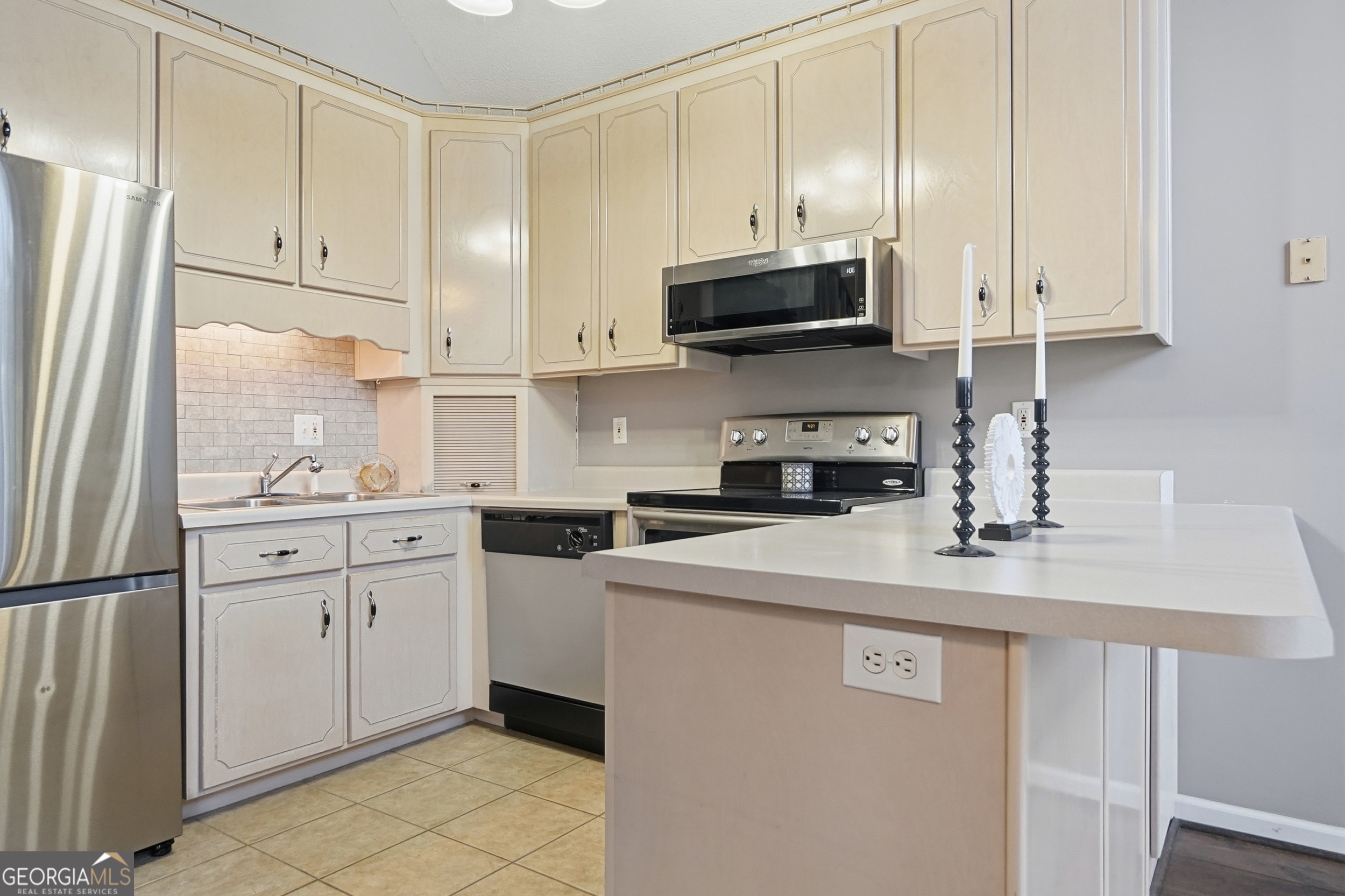 282 Possum Point Drive Eatonton GA 31024
