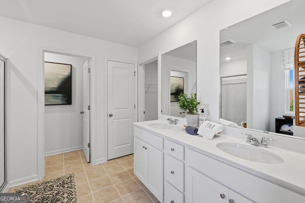 4020 Laurant Path Flowery Branch GA 30542