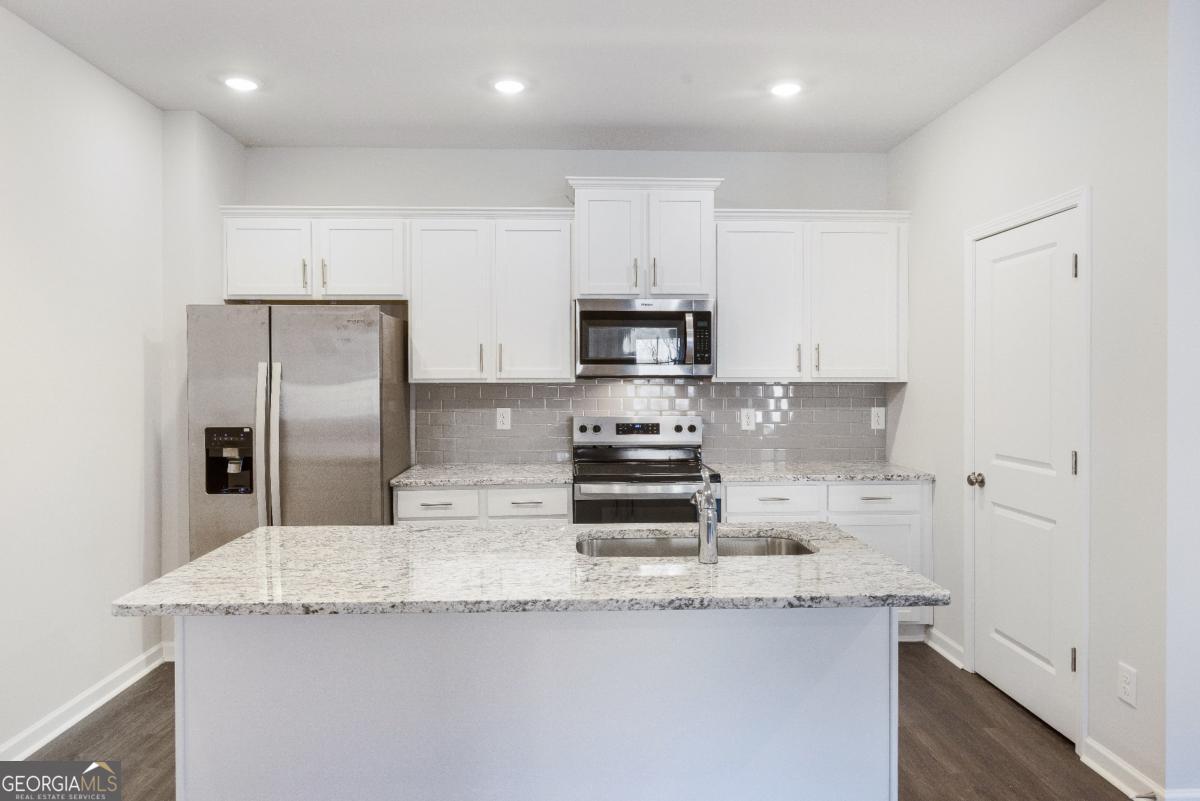 401 Whitehorse Way Conyers GA 30094