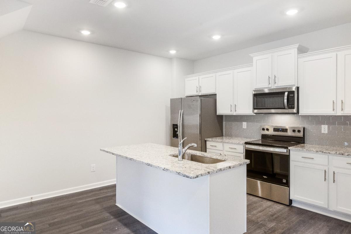 401 Whitehorse Way Conyers GA 30094