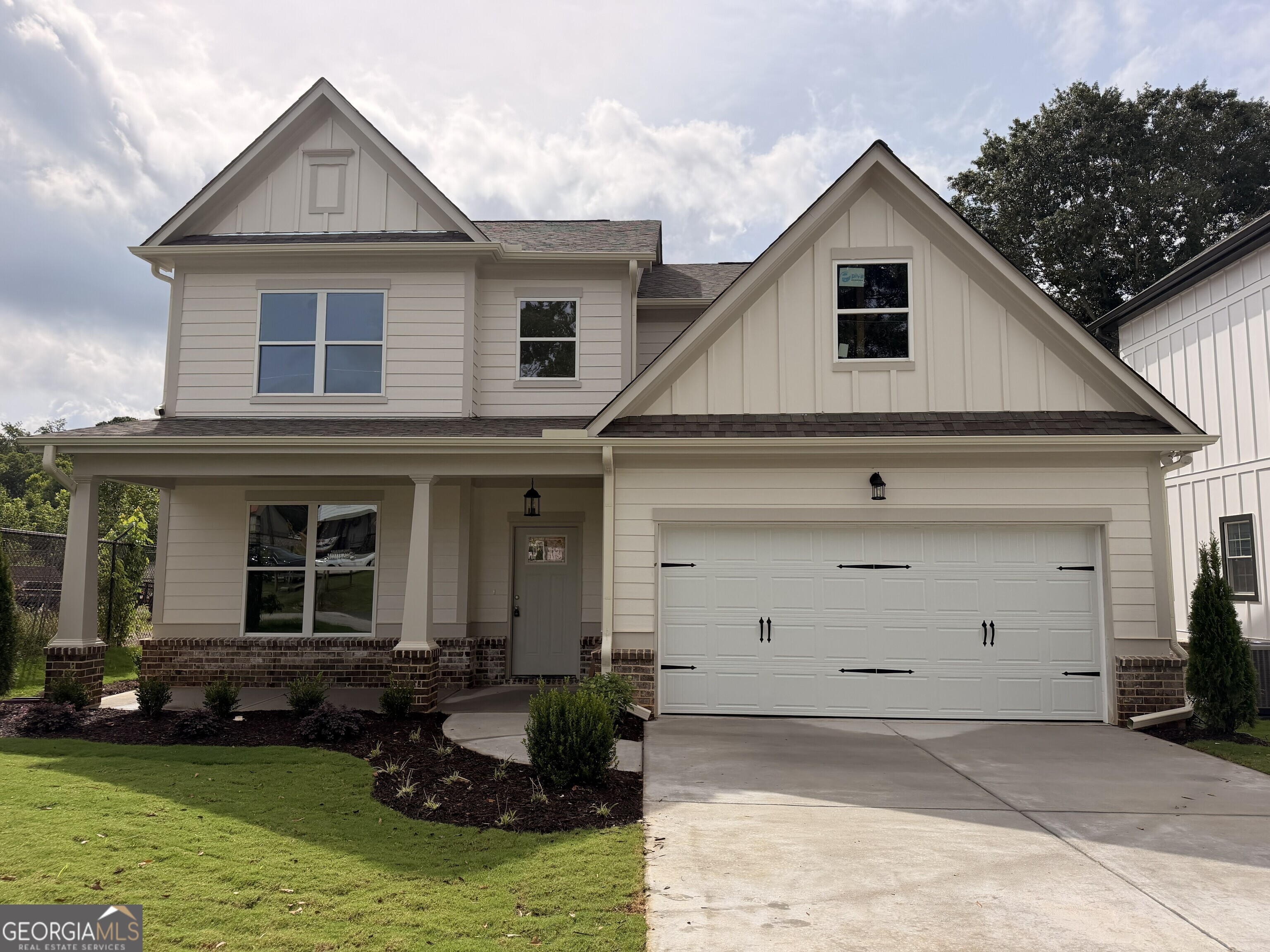 5201 Mulberry Street Flowery Branch GA 30542