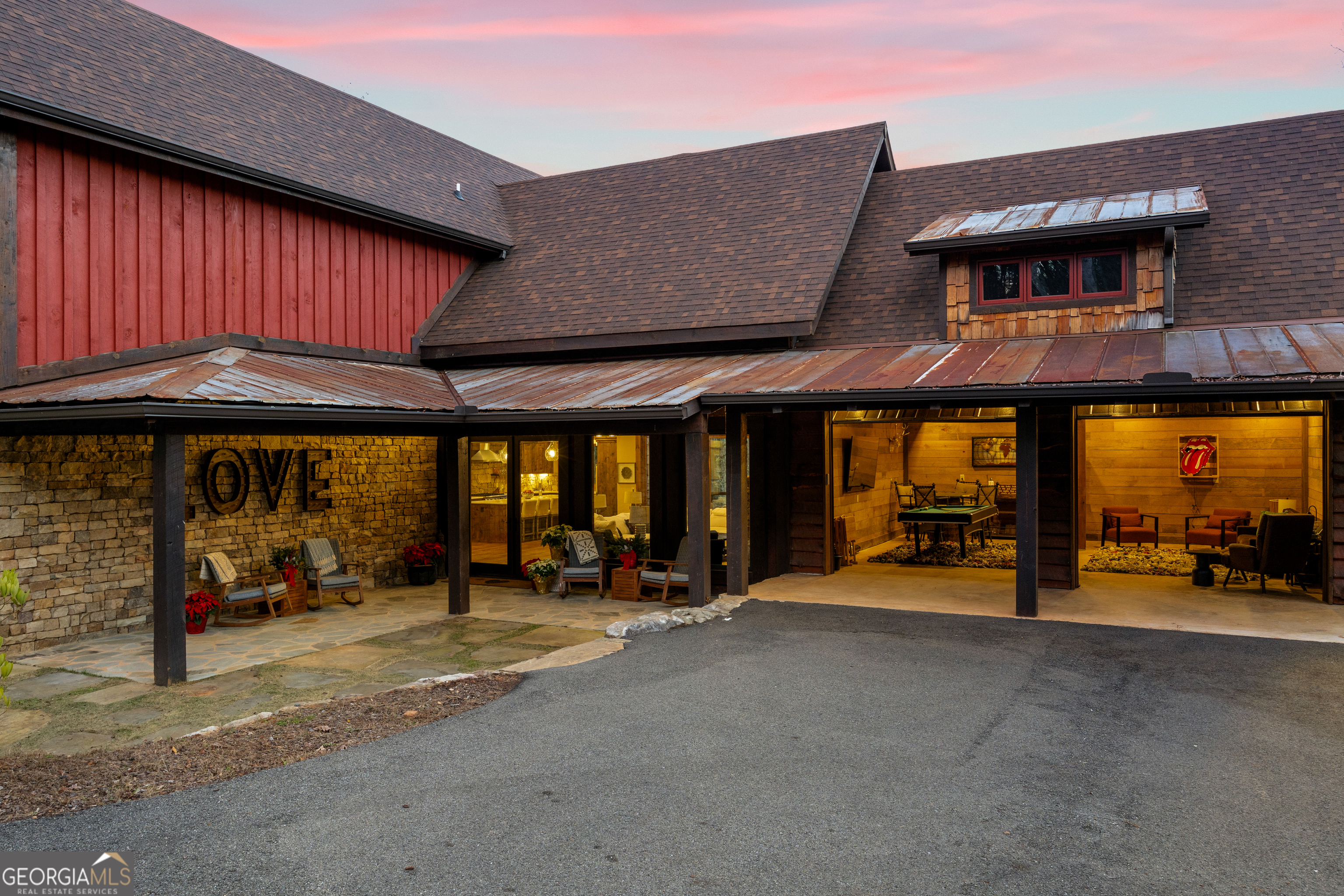 450 Miracle Lane Blue Ridge GA 30513