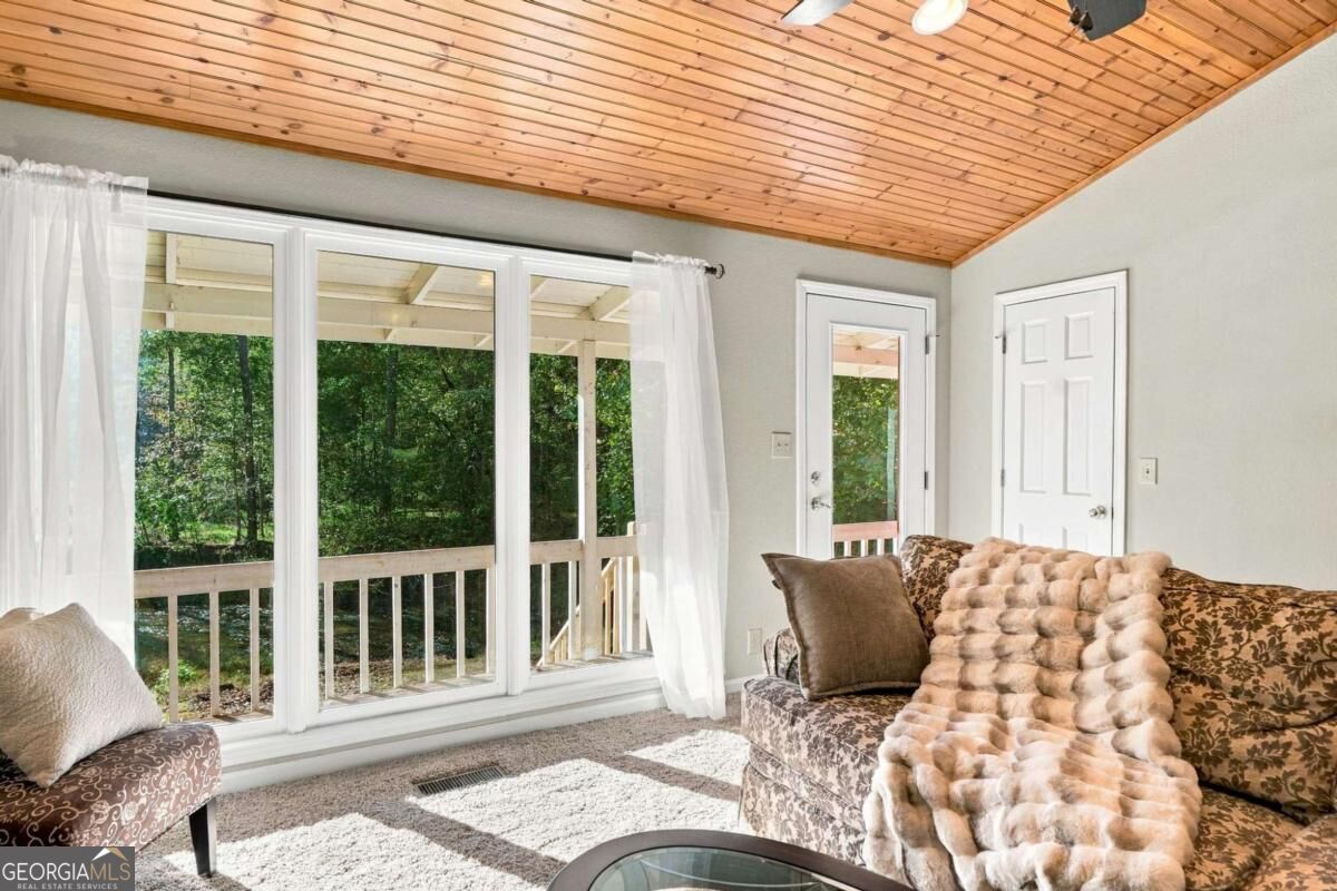 372 Misty Valley Lane Ellijay GA 30536