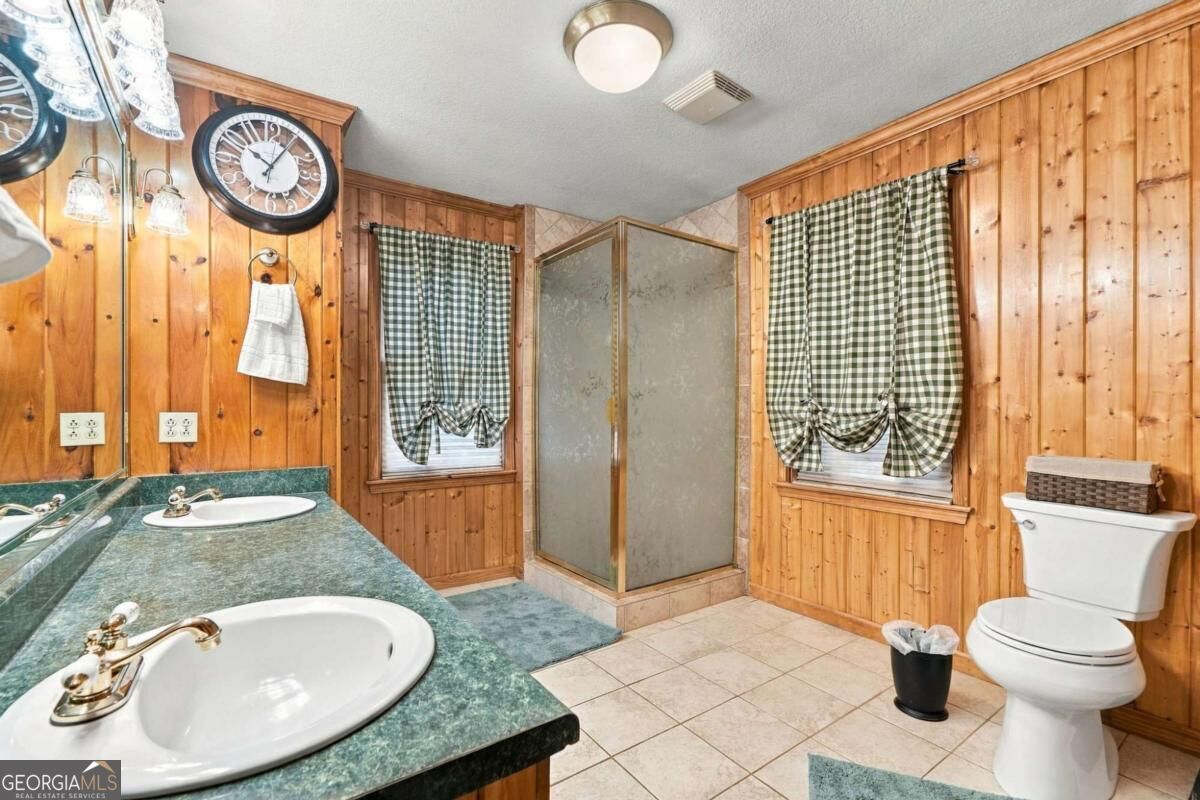 372 Misty Valley Lane Ellijay GA 30536