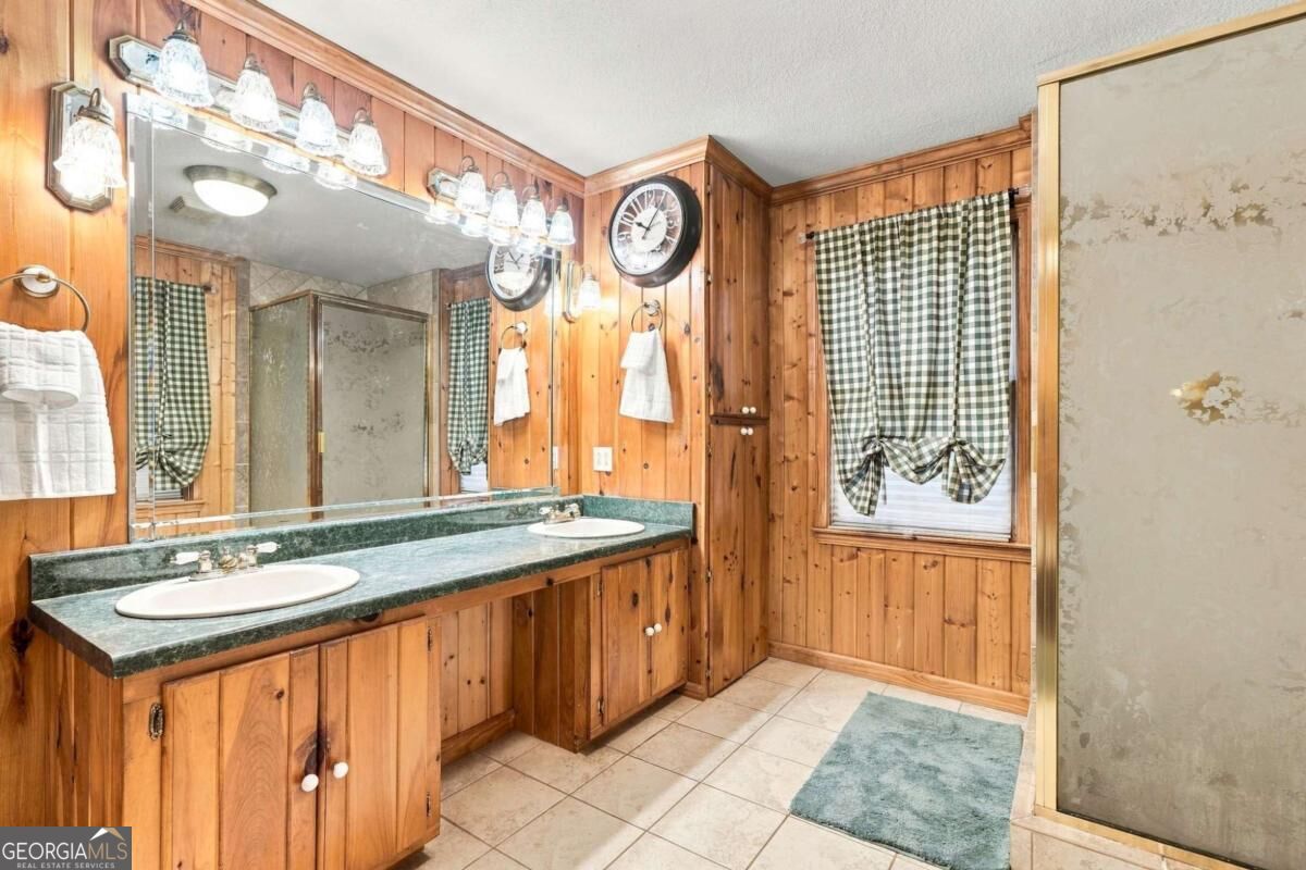 372 Misty Valley Lane Ellijay GA 30536