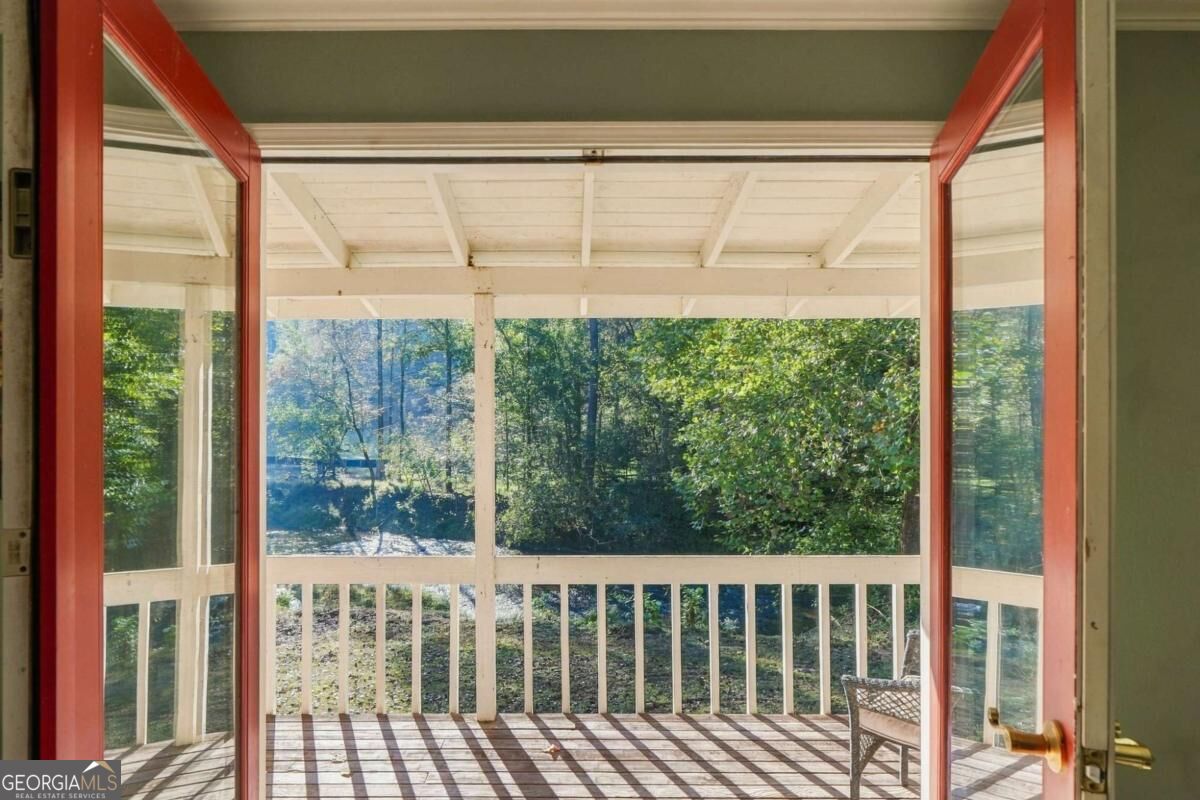 372 Misty Valley Lane Ellijay GA 30536