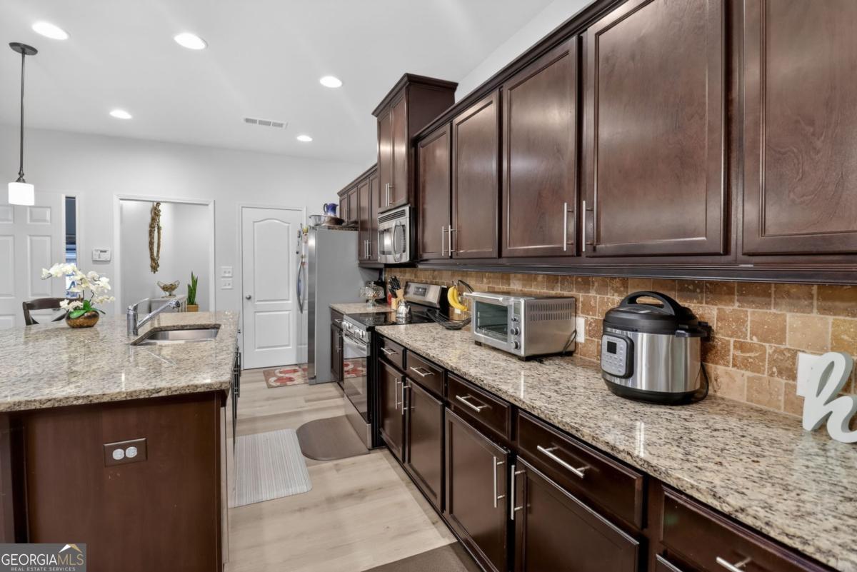 2927 Mell Rise Way Snellville GA 30078