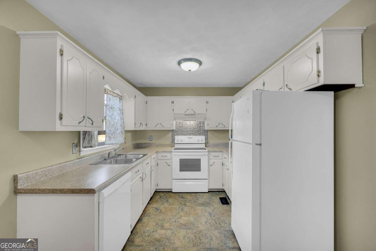 185 Live Oak Place Athens GA 30606