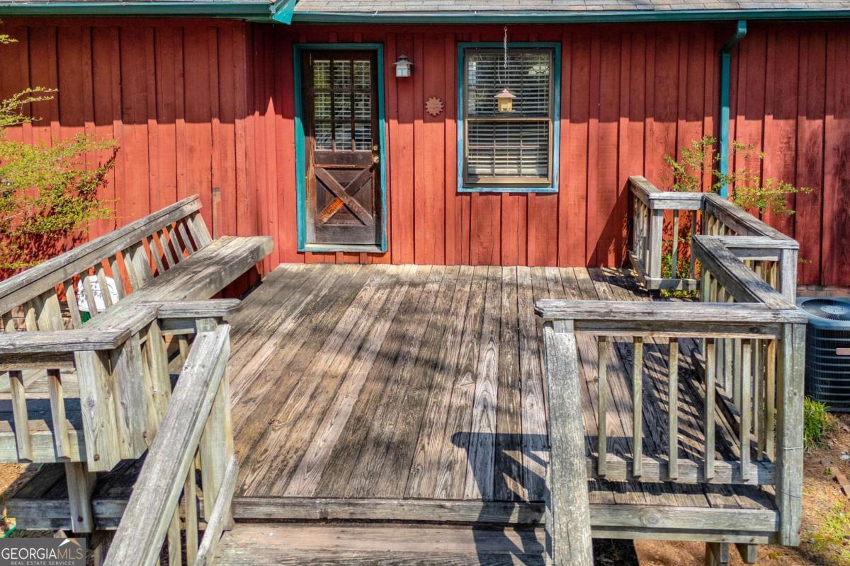 185 Live Oak Place Athens GA 30606