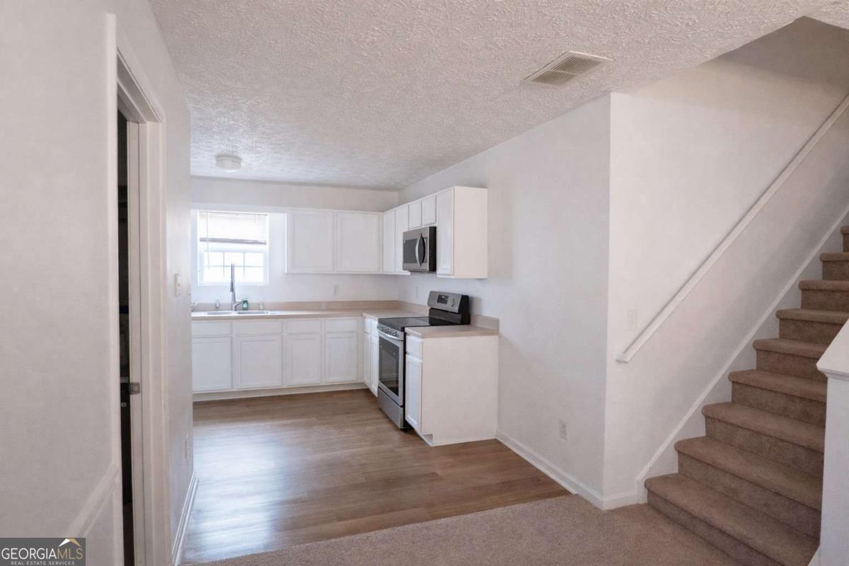 10941 Station Drive Hampton GA 30228