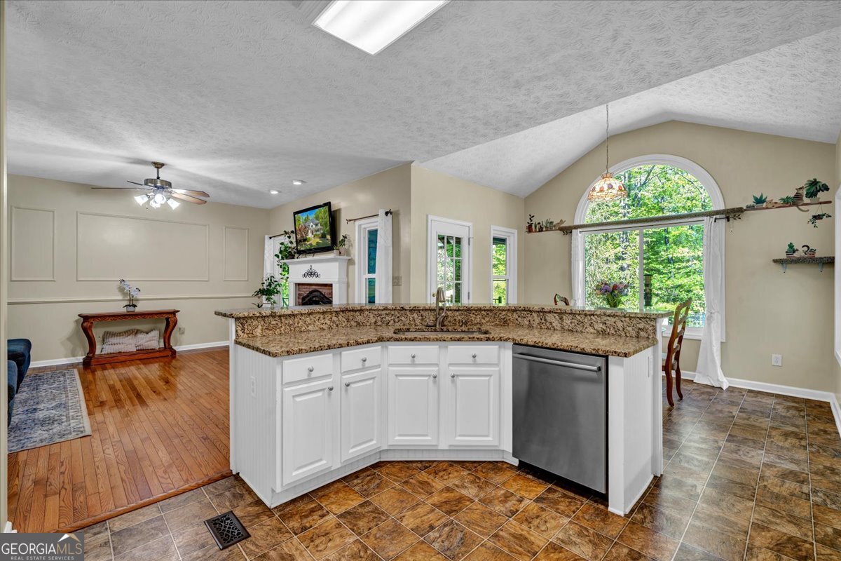 260 Kensington Drive Sharpsburg GA 30277