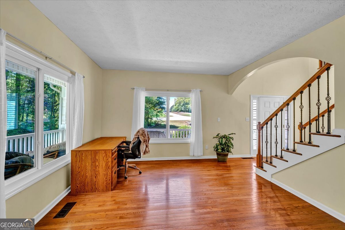 260 Kensington Drive Sharpsburg GA 30277