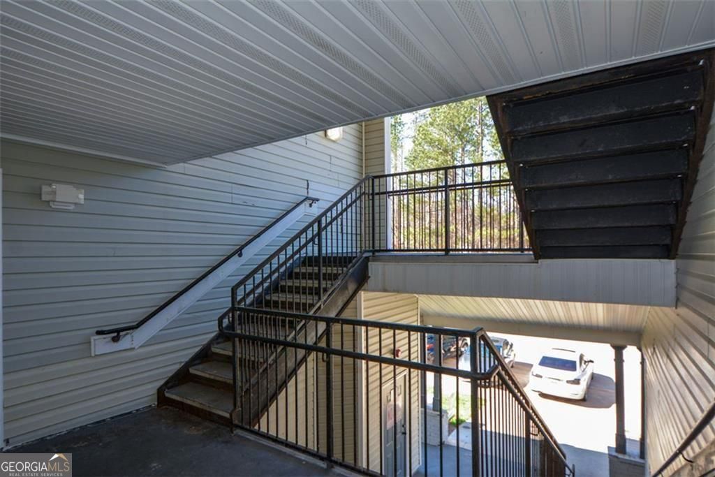 8304 Fairington Village Drive Lithonia GA 30038