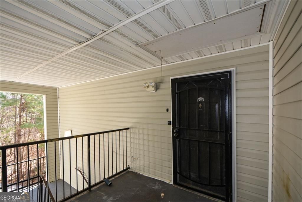 8304 Fairington Village Drive Lithonia GA 30038