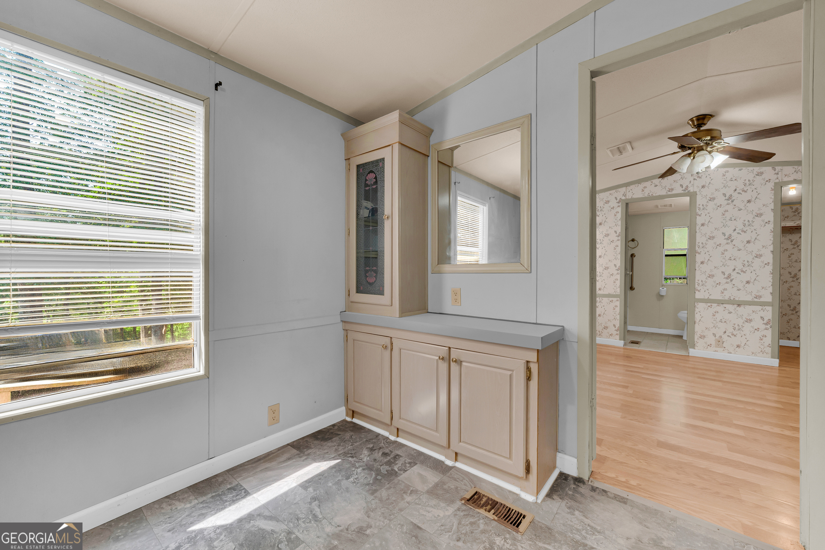 4444 Riverdale Road Toccoa GA 30577