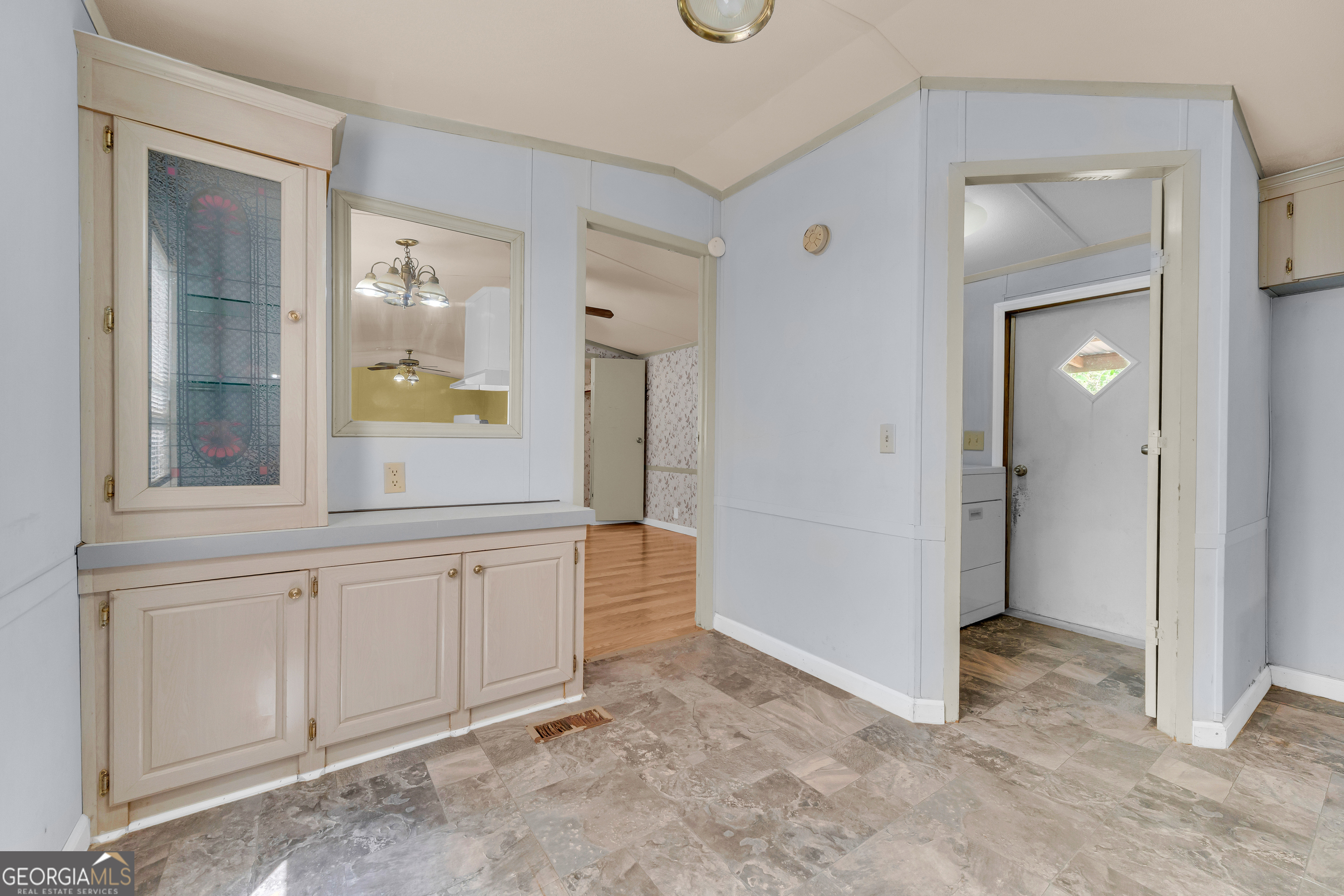 4444 Riverdale Road Toccoa GA 30577