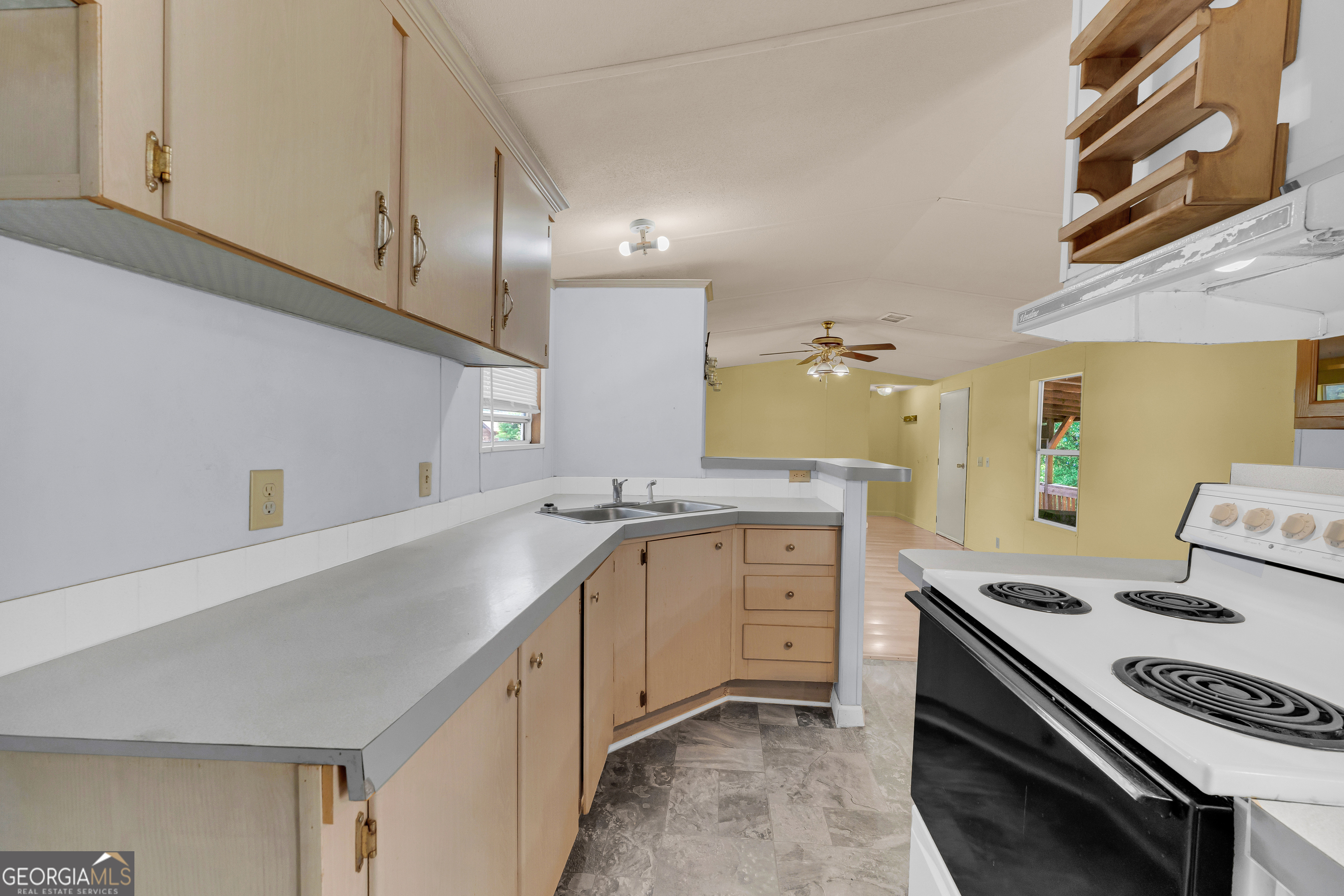 4444 Riverdale Road Toccoa GA 30577