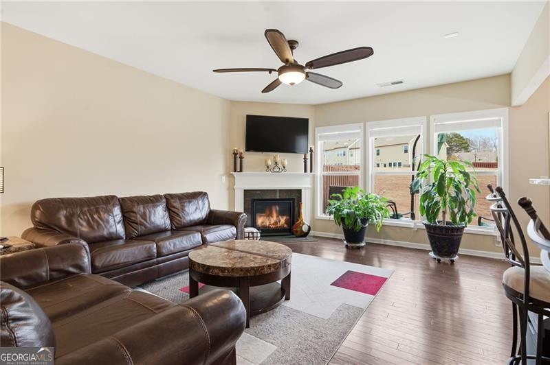 1210 Hampton Oaks Drive Alpharetta GA 30004