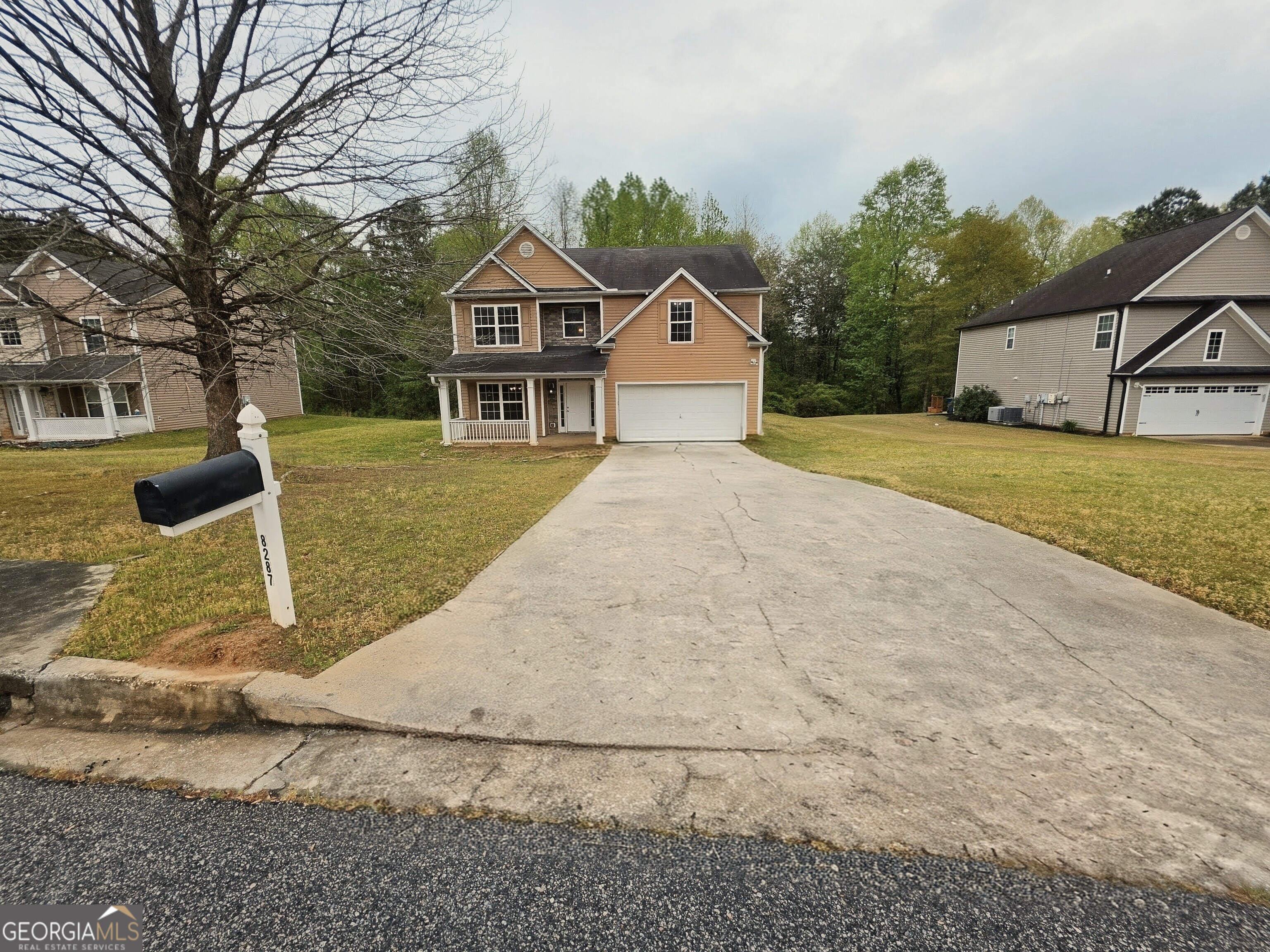 8287 Milam Loop Fairburn GA 30213
