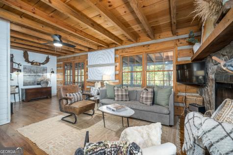 250 Chinkapin Drive Blue Ridge GA 30513