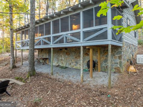 250 Chinkapin Drive Blue Ridge GA 30513