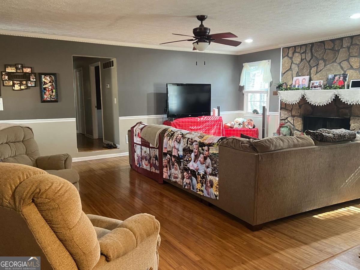 313 Chattahoochee Way Woodstock GA 30188