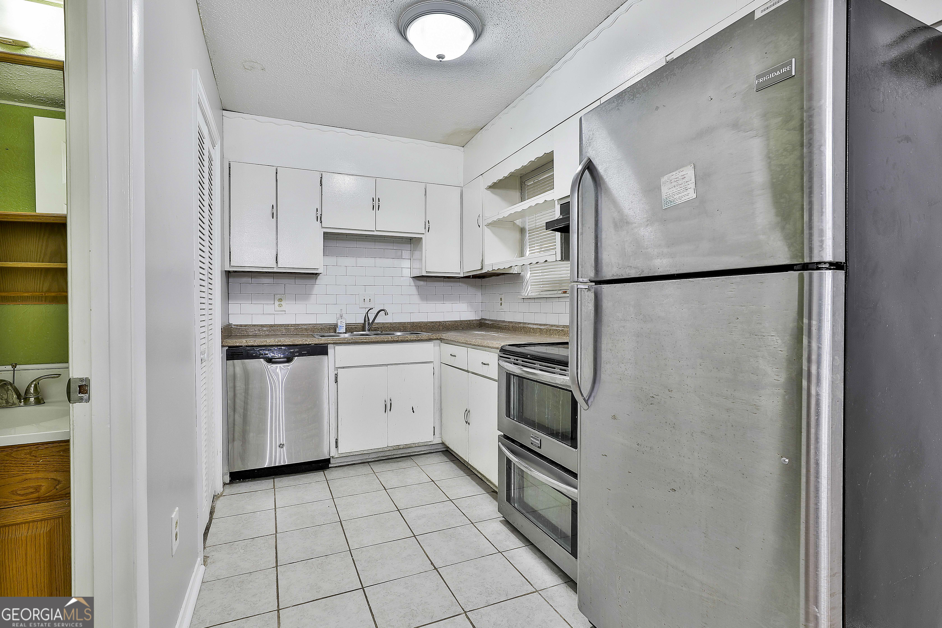 4701 Flat Shoals Road Union City GA 30291