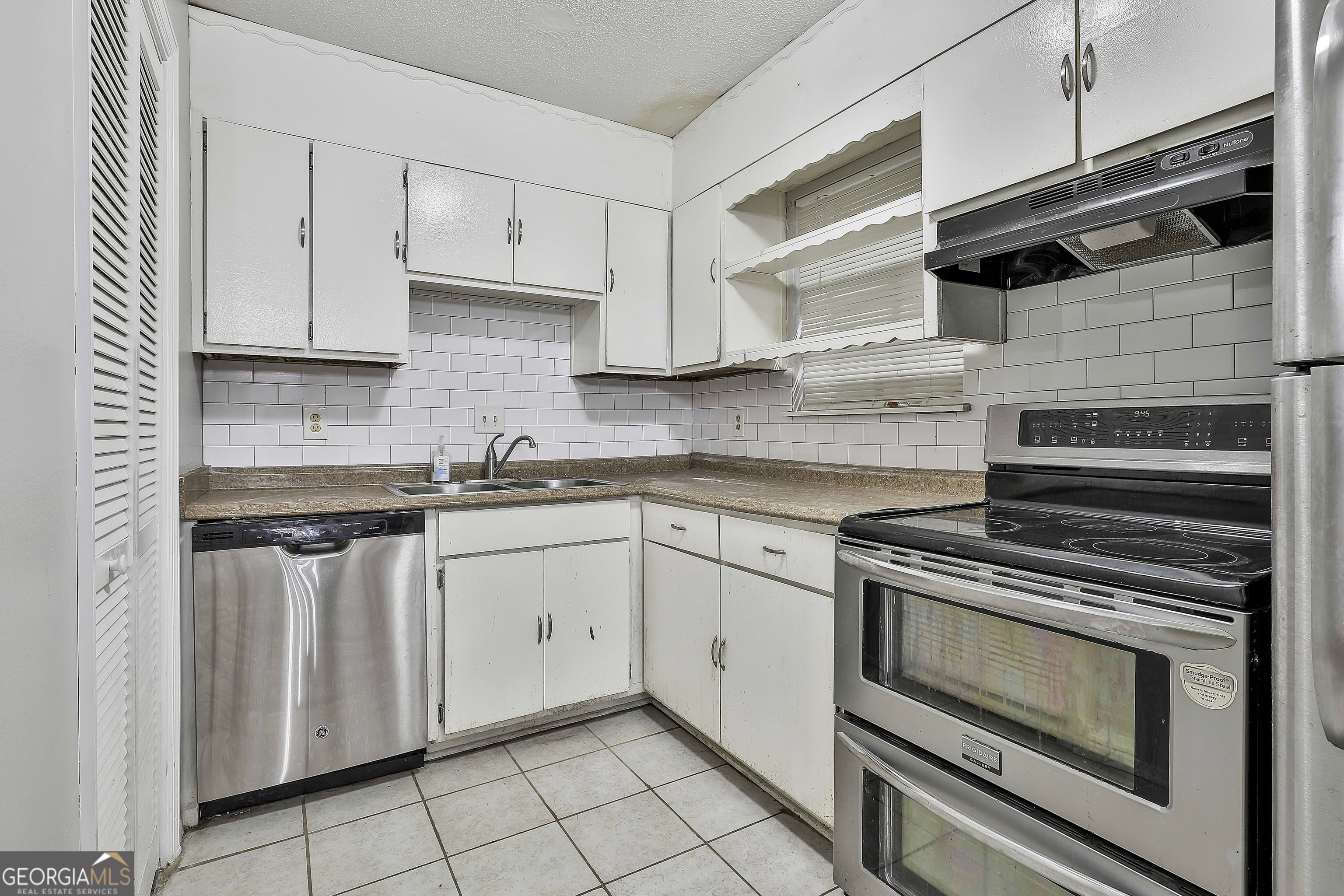 4701 Flat Shoals Road Union City GA 30291