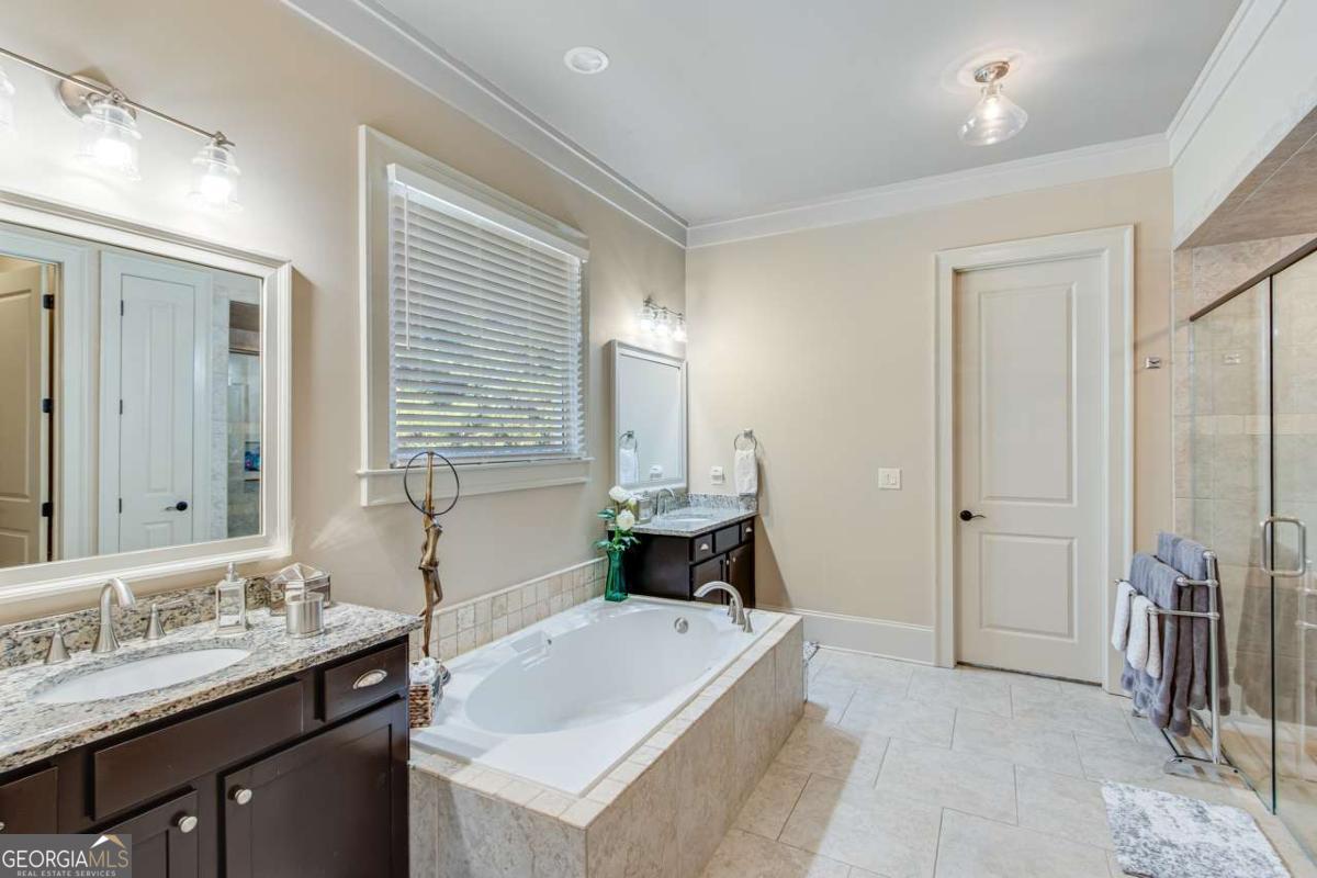 2189 Bessbrook Square Statham GA 30666