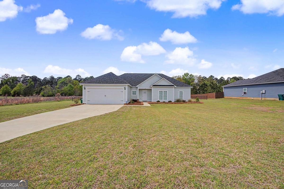 128 Scarlet Way Leesburg GA 31763