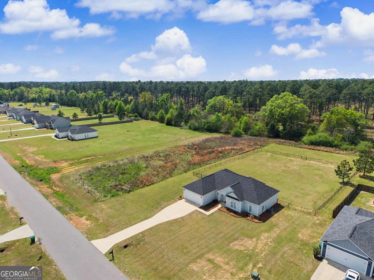 128 Scarlet Way Leesburg GA 31763