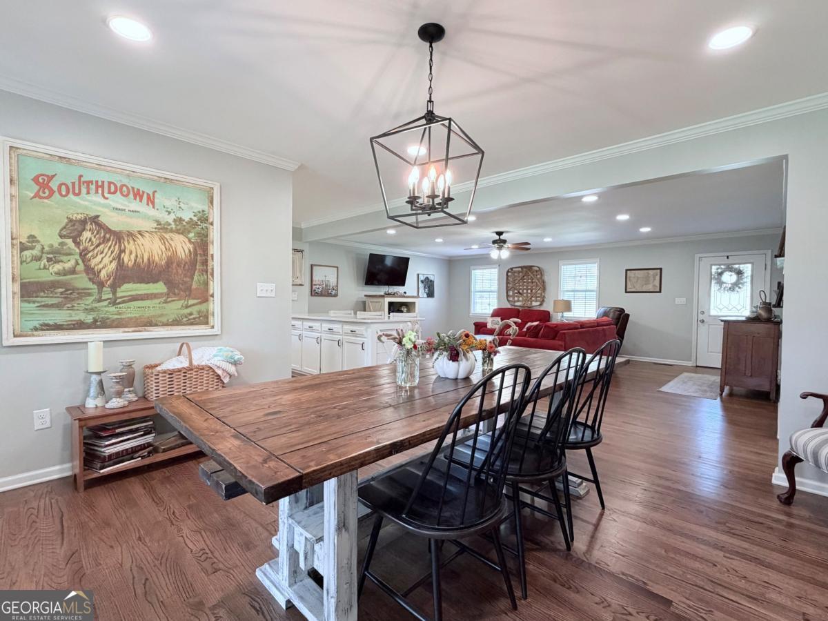 2053 Buttermilk Road SW Cave Spring GA 30124