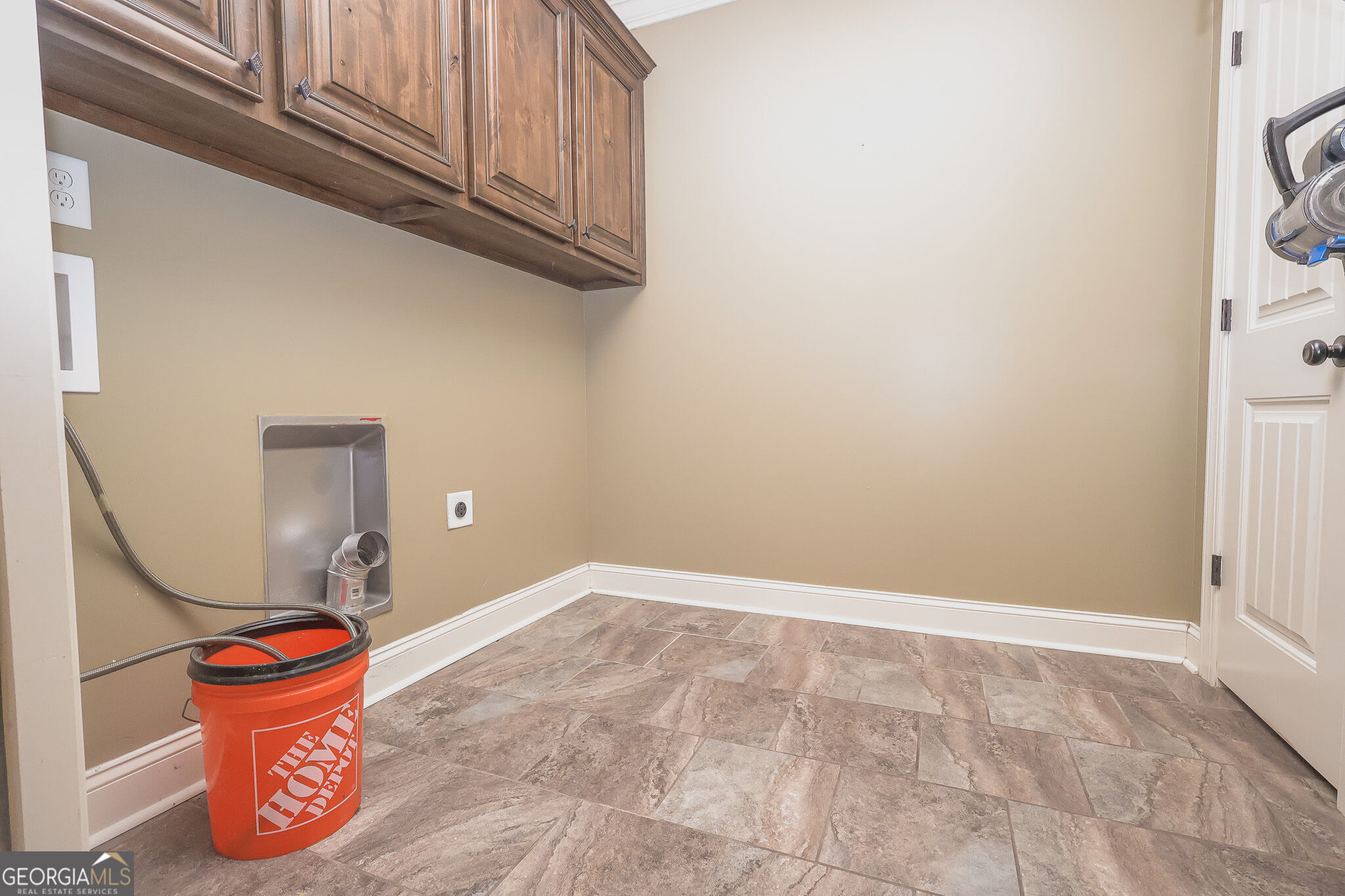 4038 Coosa Drive Bonaire GA 31005