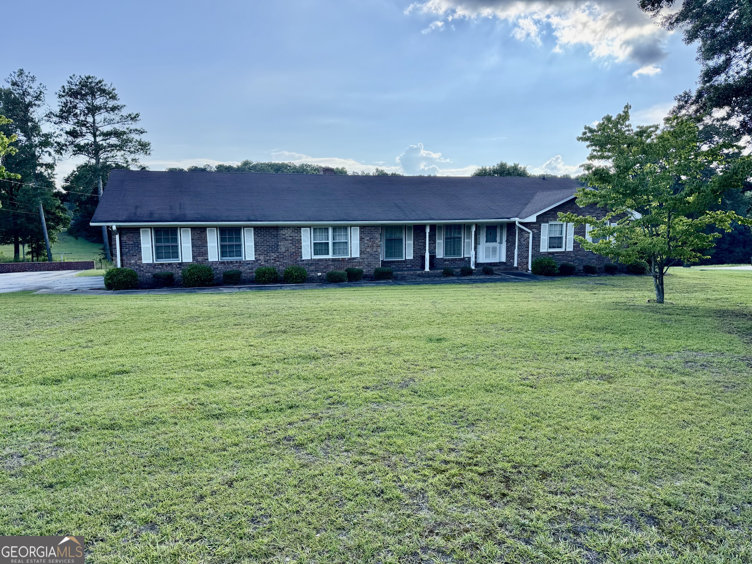 1245 Crestview Drive Elberton GA 30635