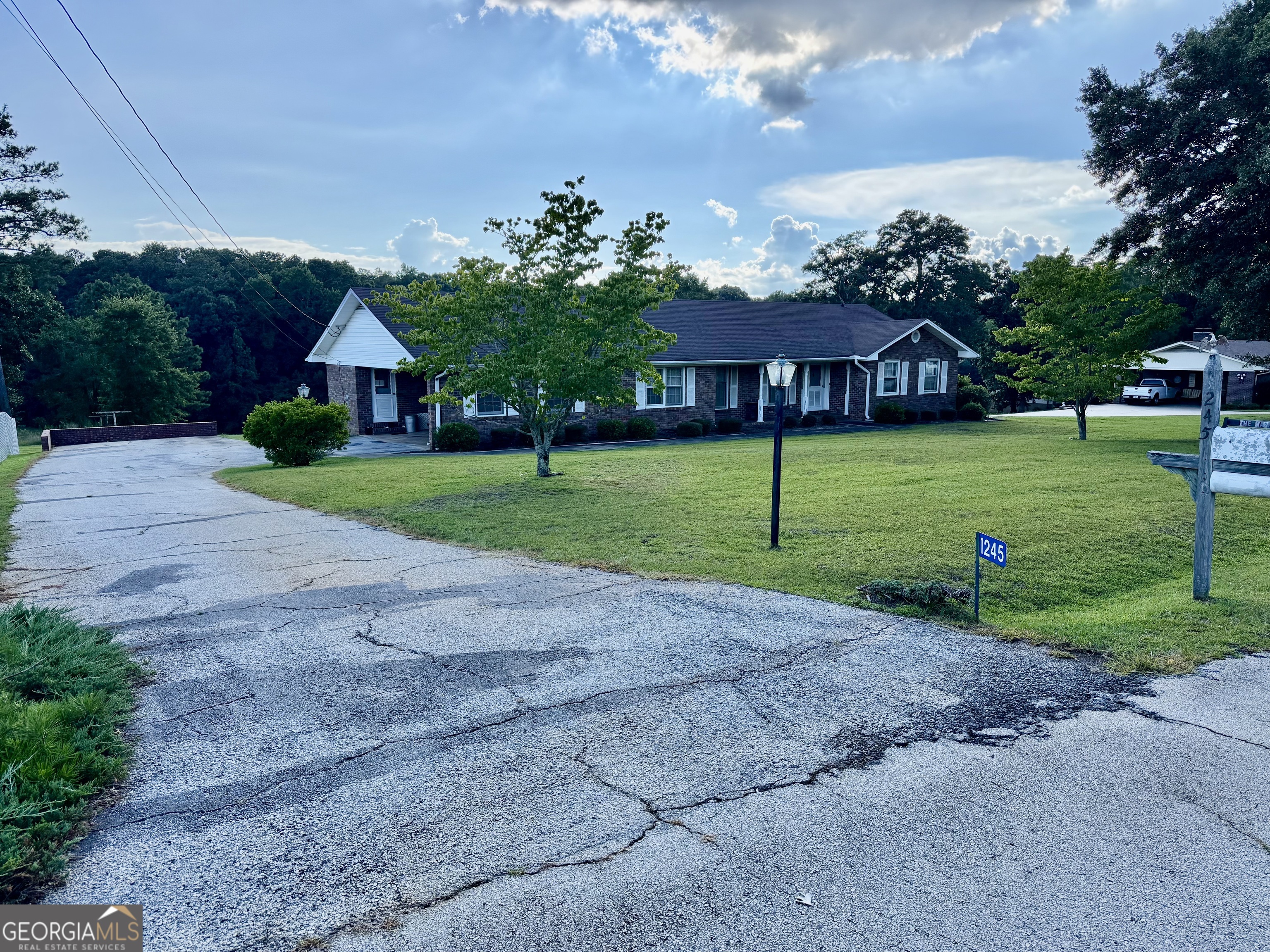 1245 Crestview Drive Elberton GA 30635