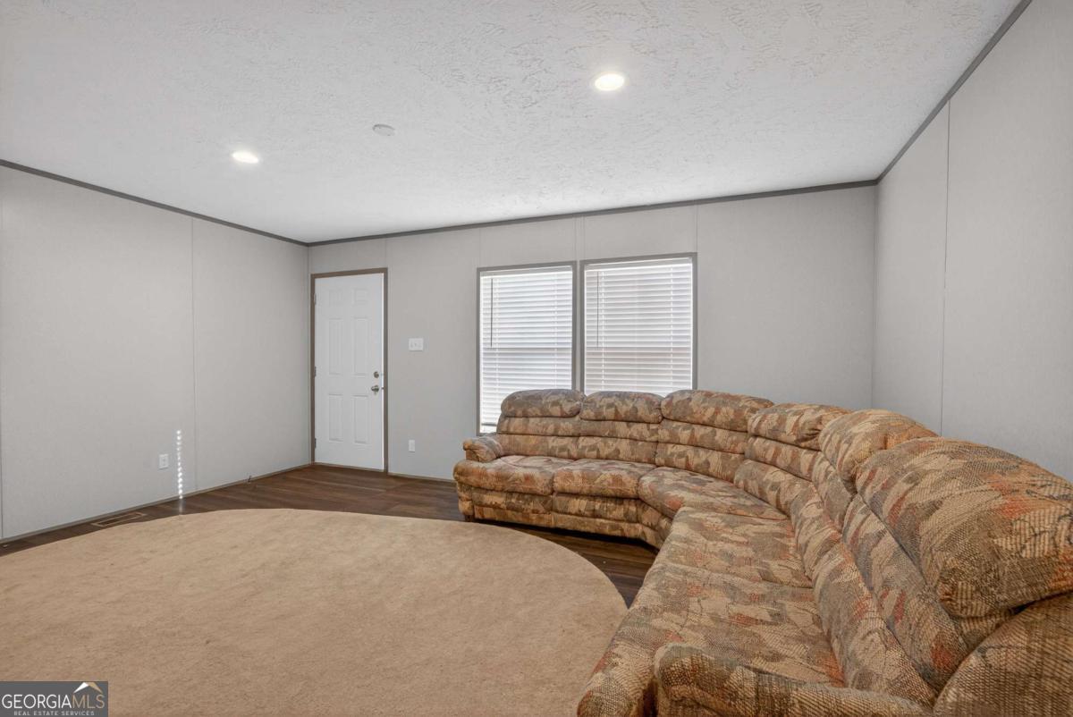 2944 Jones Chapel Road Sparta GA 31087