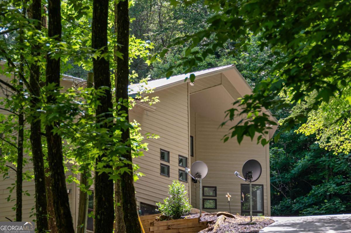 10323 Grassy Mountain Road Ellijay GA 30540
