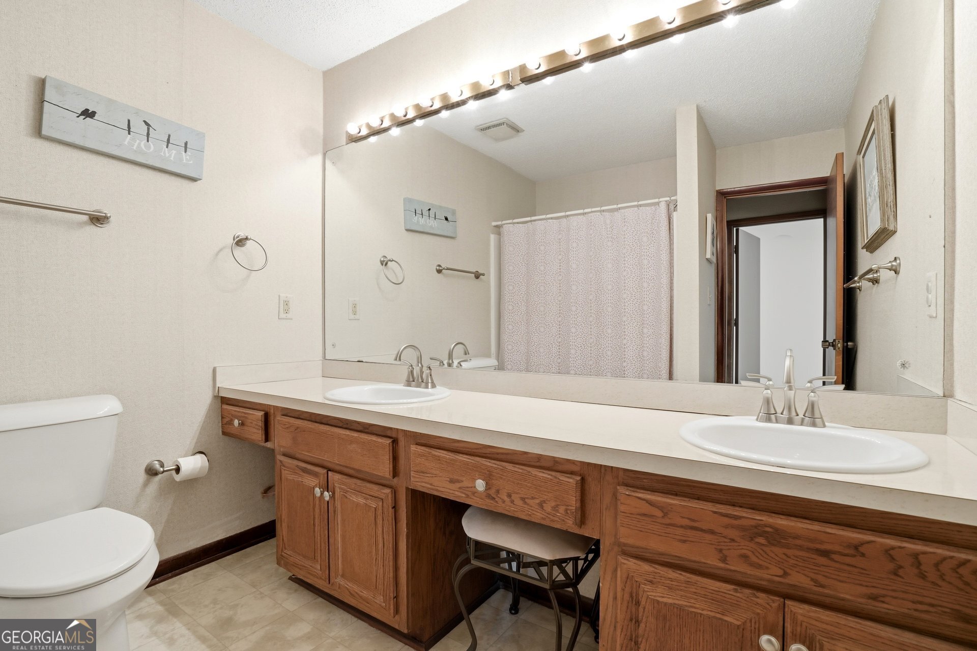 4228 Cove Court NE Marietta GA 30067