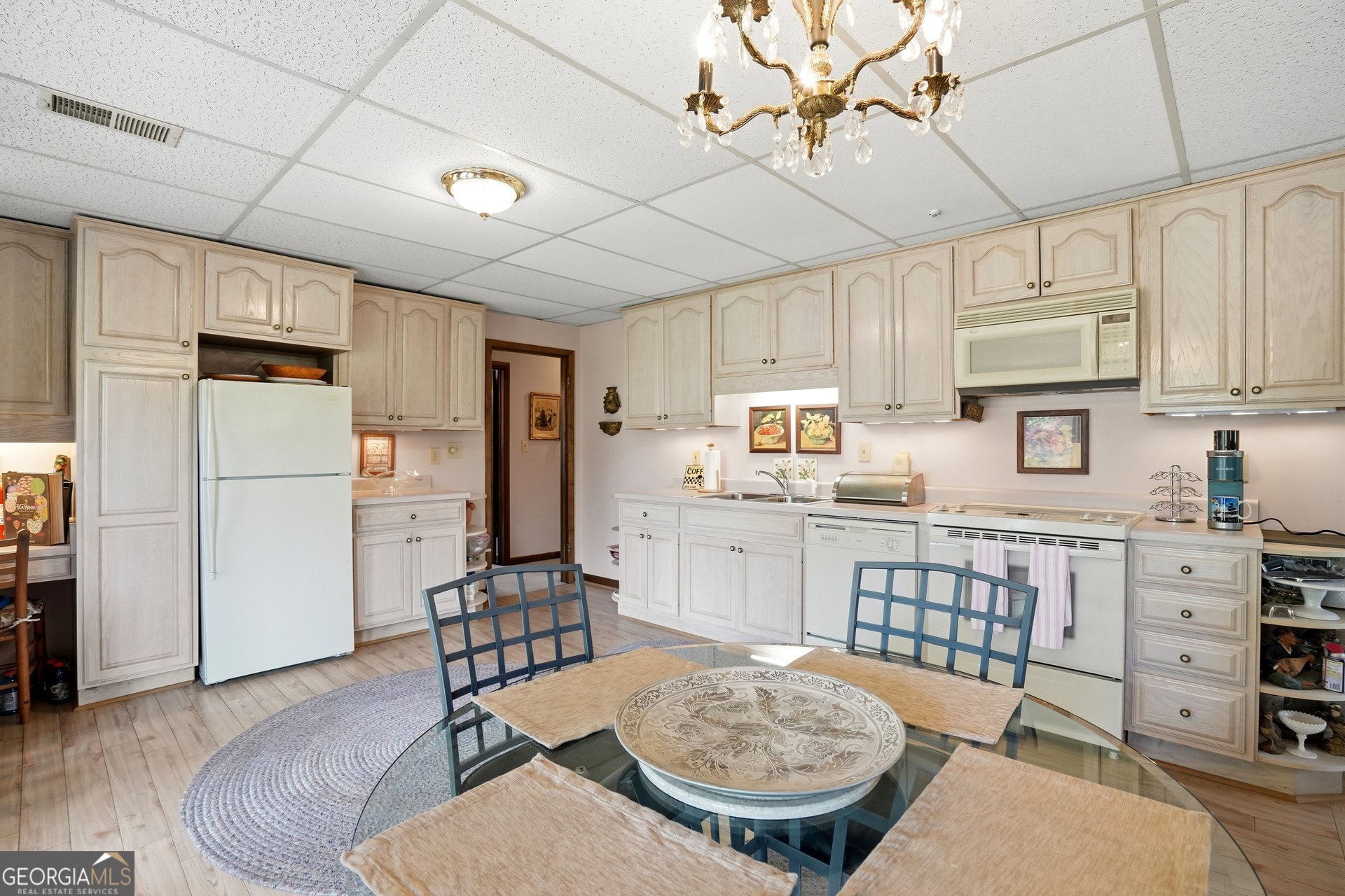 4228 Cove Court NE Marietta GA 30067