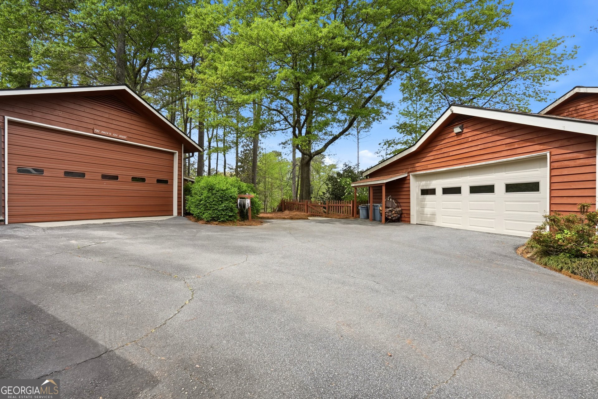 4228 Cove Court NE Marietta GA 30067
