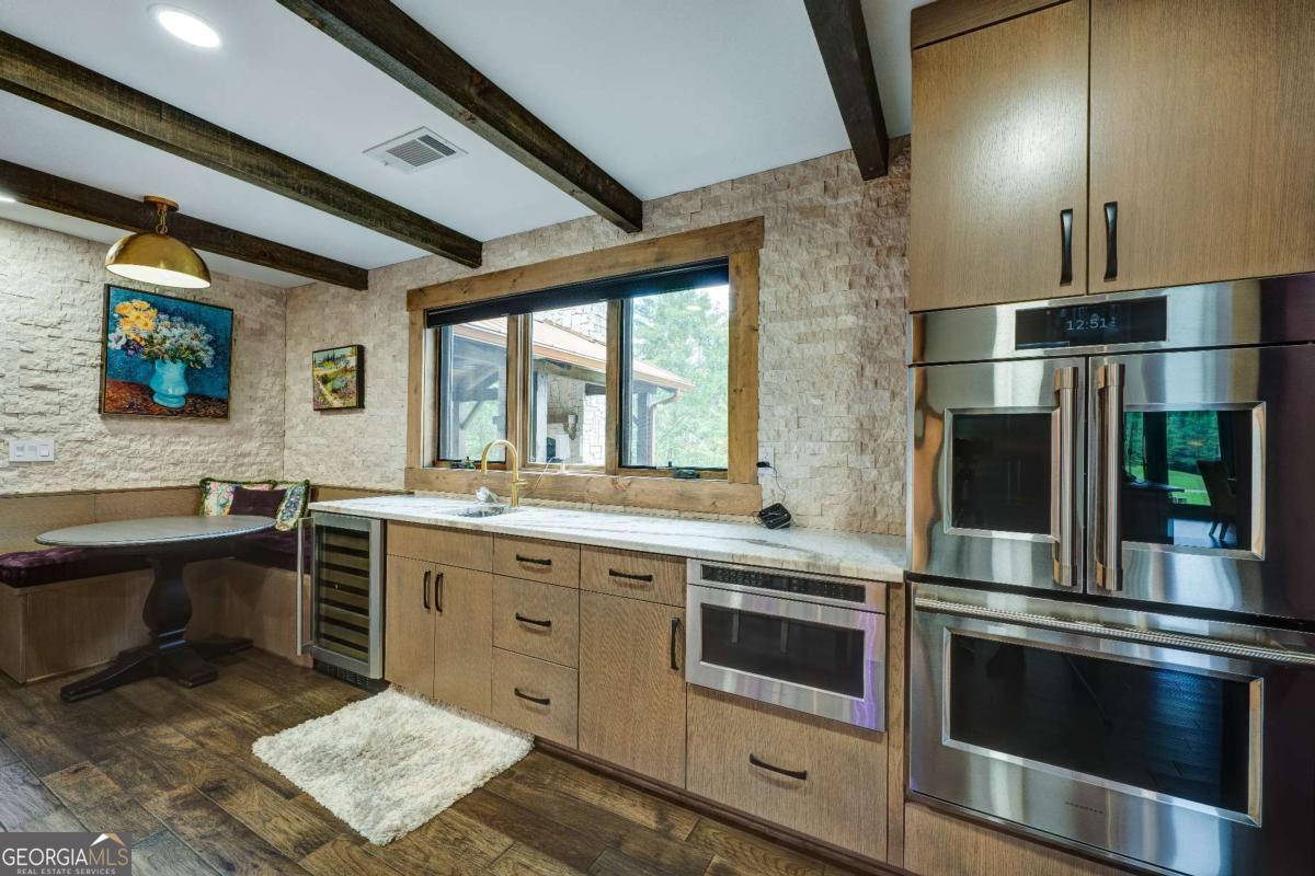 312 Charles Road Ellijay GA 30540