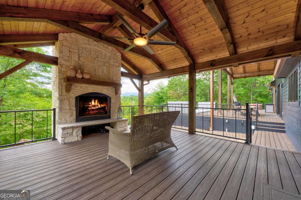 312 Charles Road Ellijay GA 30540