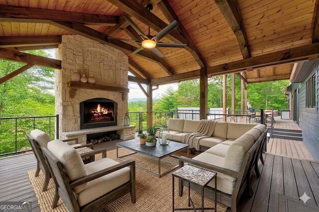 312 Charles Road Ellijay GA 30540