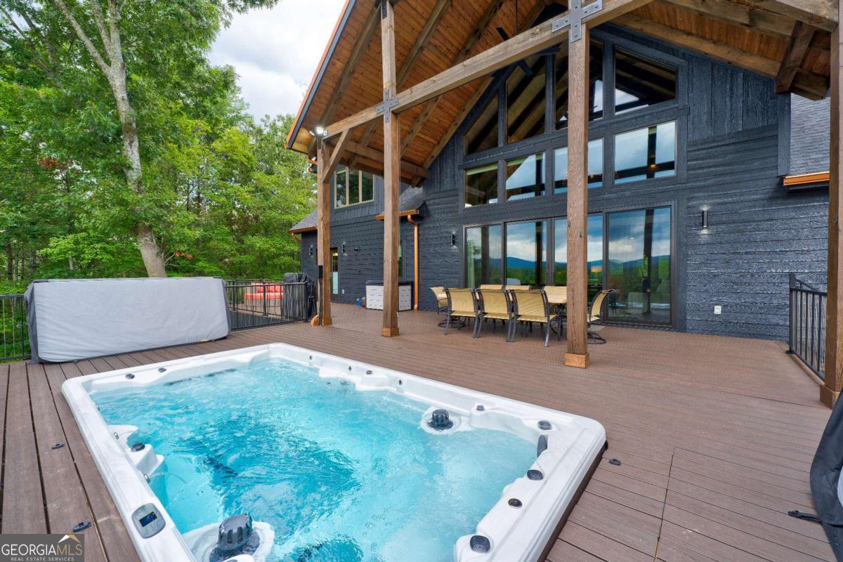 312 Charles Road Ellijay GA 30540