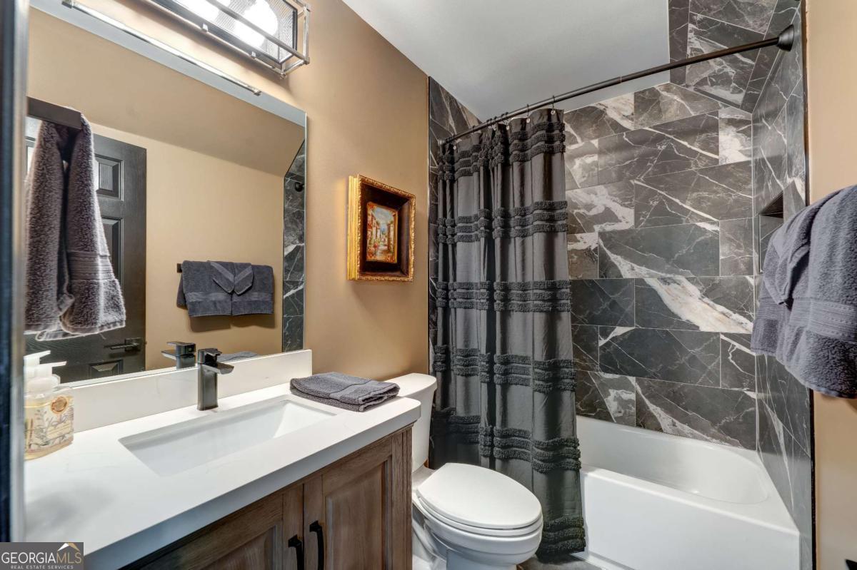 312 Charles Road Ellijay GA 30540
